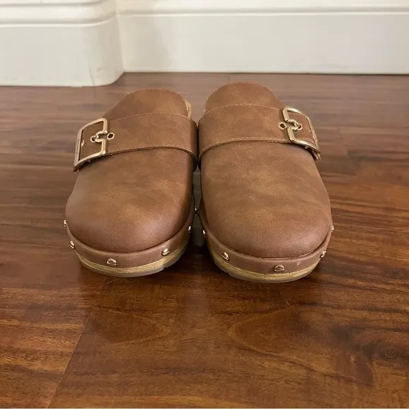 Dr. Scholl’s Cassidy Clog Shoes Slides Brown with Gold Details Womens size 8.5
