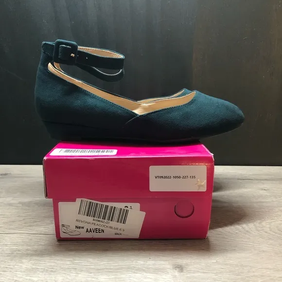 DREAM PAIRS Ankle Strap Low Wedge Flats
