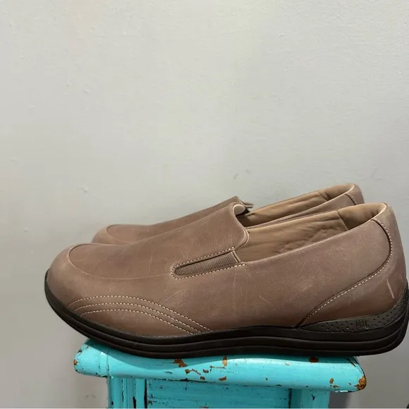 Drew Slip On Violet Loafers Comfort Shoe Tan Brown Size 11.5