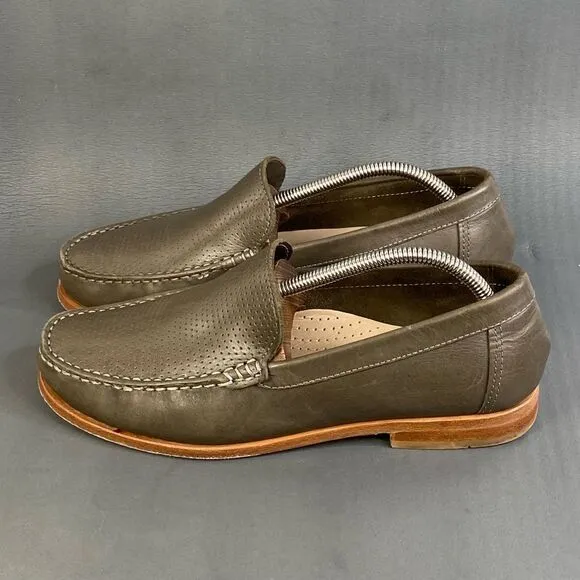 DRIVER CLUB USA Perforated soft leather slip on loafers size 8 wide