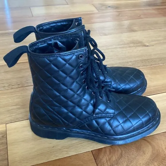 Dr. Martens  Coralie Daino Boots