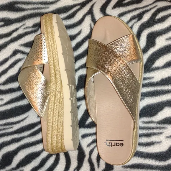 👣EARTH Madena Marigold Slides gold footwear