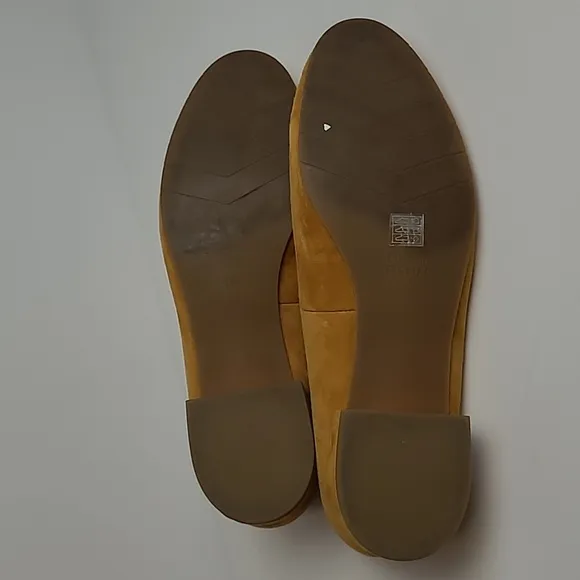 EILEEN FISHER ELAN SUEDE LOAFERS GOLDENROD BLOCK HEELS ALMOND TOE WOMENS 10