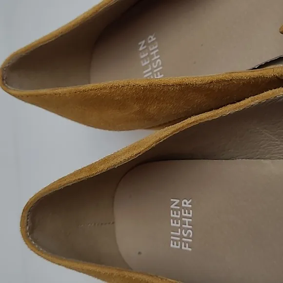 EILEEN FISHER ELAN SUEDE LOAFERS GOLDENROD BLOCK HEELS ALMOND TOE WOMENS 10