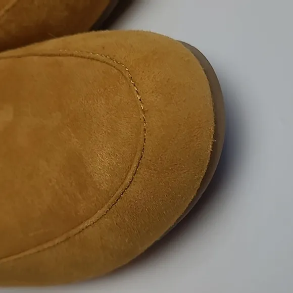 EILEEN FISHER ELAN SUEDE LOAFERS GOLDENROD BLOCK HEELS ALMOND TOE WOMENS 10