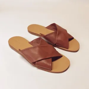 Everlane The Day Crossover Sandal Leather Slides in Sienna Brown Size 10 New