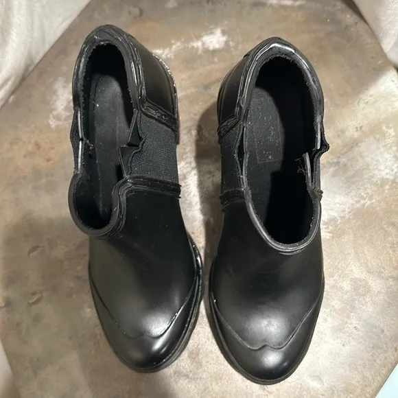 Extremely rare!!!  Hunter high heel Chelsea ankle boots