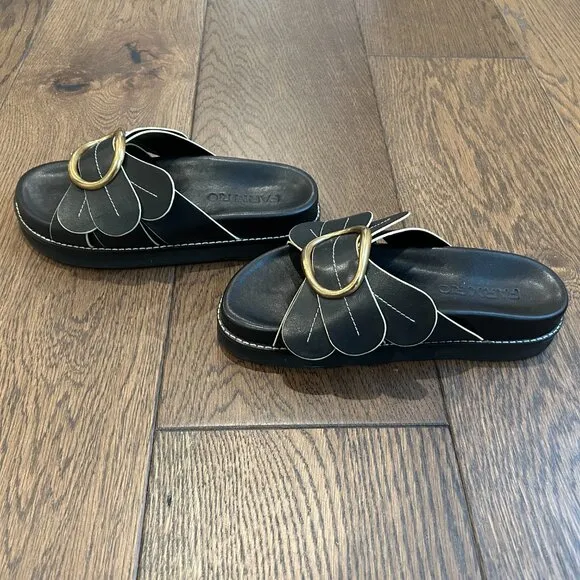 Farm Rio Daisy Slide Sandals - New Without Box - Size 7