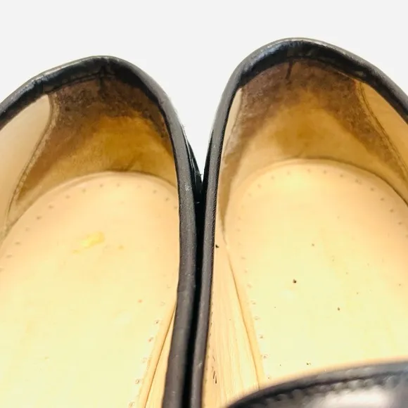 Ferragamo Black Leather Lug Sole Shies Loafers
