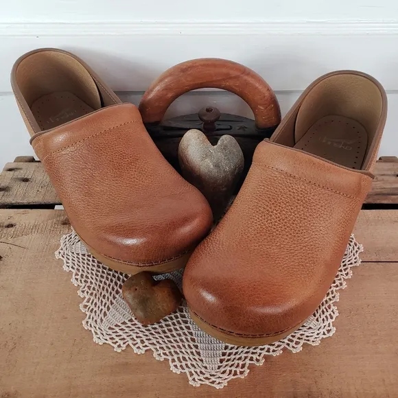 🌿FLASH🌟SALE🌿Dansko Pro Honey Clogs Burnished Distressed Leather Boho 10.5-11