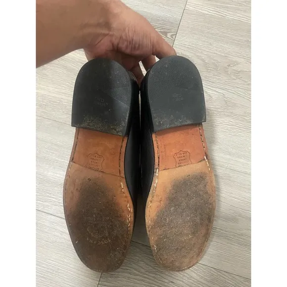 Florsheim - Pinch Loafers / Classic logo emblem / size 9.5 D / Black