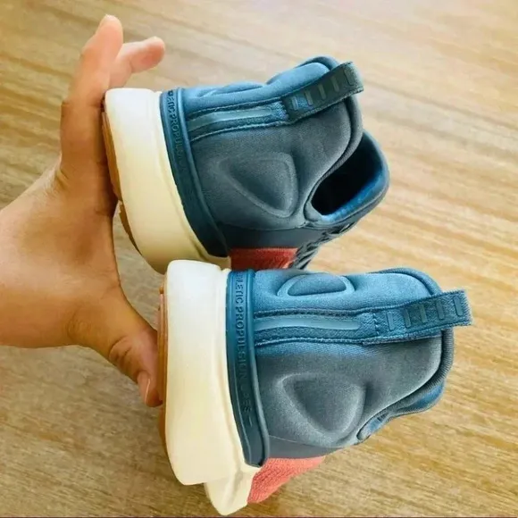 Free People APL Techloom Tracer Sneakers Size 8.5 NWOT $250