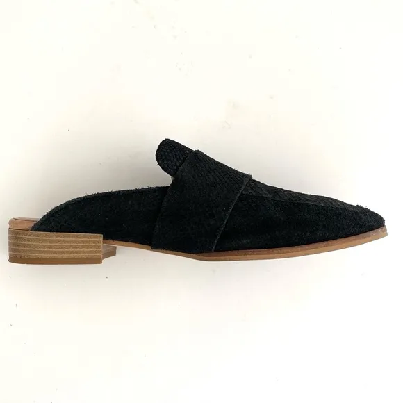 Free People Black Suede Snake Skin Pattern Loafers Mule 8 Preppy Boho Academia