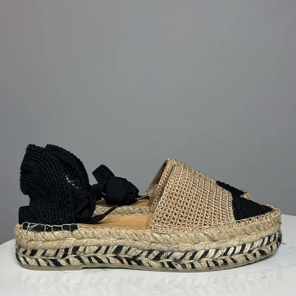 FREE PEOPLE ISLAND TIME BLACK AND TAN ANKLE WRAP CROCHET ESPADRILLES **NIB**