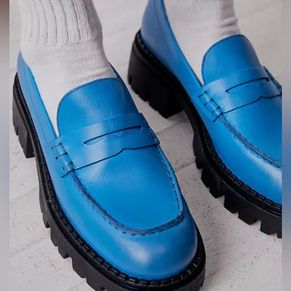 Free People Lyra Lug Sole Leather Loafers in Baywatch Blue size 38.5 New no Box