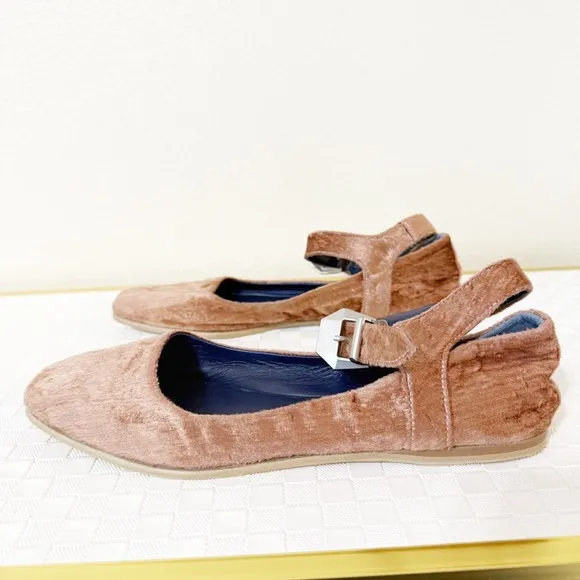 Free People Mystic Mary Jane Crushed Velvet Cinnamon Mauve Buckle Flats Size 40