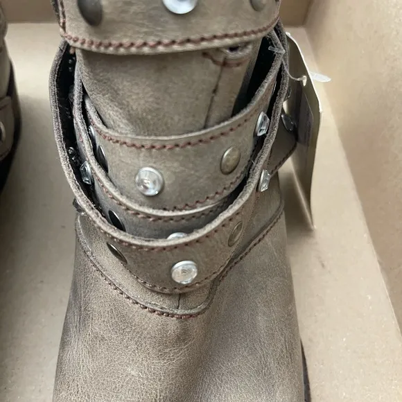 Freebird Tan Combat Moto Boots with Quilted Detailing