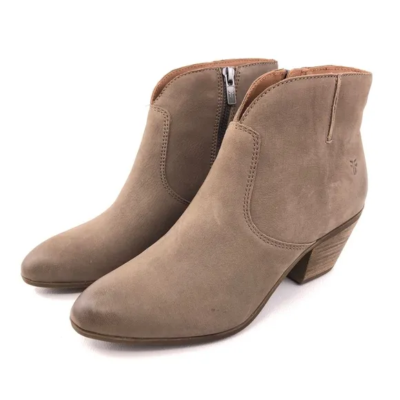 Frye Jennifer Gray Leather Ankle Boots 8M