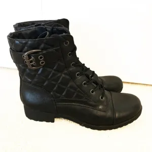 G By Guess Black Quilted Buckle Combat Boots Size 9M Lace Up Side Zip Goth Punk