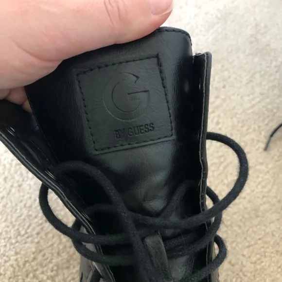 G By Guess Black Quilted Buckle Combat Boots Size 9M Lace Up Side Zip Goth Punk