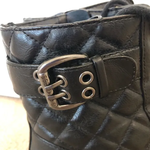 G By Guess Black Quilted Buckle Combat Boots Size 9M Lace Up Side Zip Goth Punk
