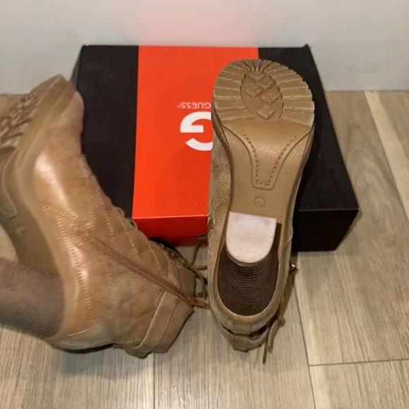G By Guess Platform Womens 10 Combat Ankle Boots Brown Zipper ‎ 3 1/2&quot; Heel NIB