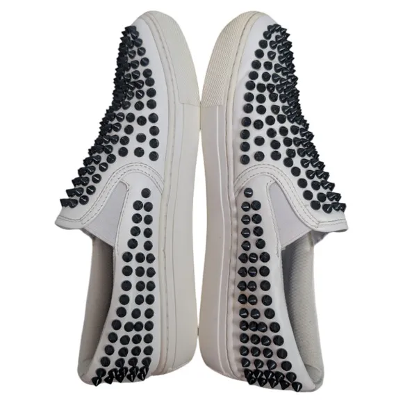 G/Fore G4 Stud Street Slip On White Black Spiked Leather Sneaker Womens 9.5