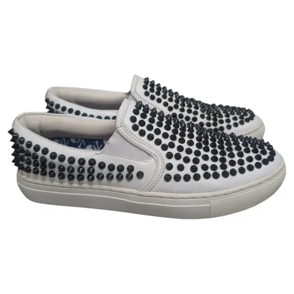 G/Fore G4 Stud Street Slip On White Black Spiked Leather Sneaker Womens 9.5