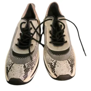 Gianni Bini Malloy Chunky Silver Metallic Snakeskin Trendy Fashion Sneakers 9.5