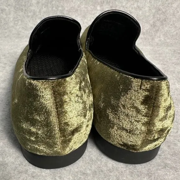 Giorgio Brutini Men's Size 9 Green Velvet Slip On Loafers comfort funky velvet