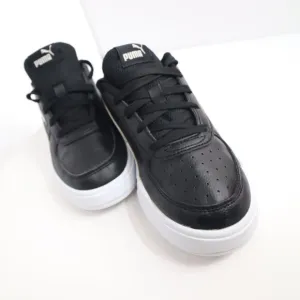 Girl's Fashion Sneakers Puma Caven 2.0 Sneaker  size  us 3C