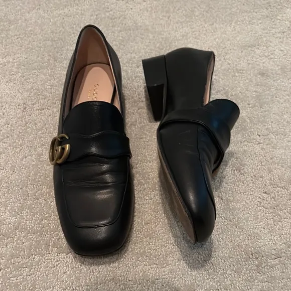 Gucci Black and Gold Loafers with Signature GG Hardware