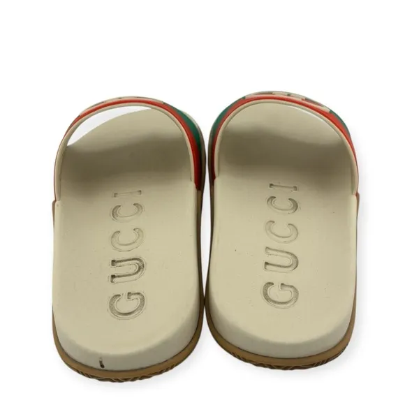 Gucci GG Logo Rubber Pool Slides