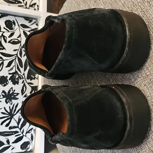 ❤️GUCCI Horsebit Suede Lug Sole Loafers Size 10
