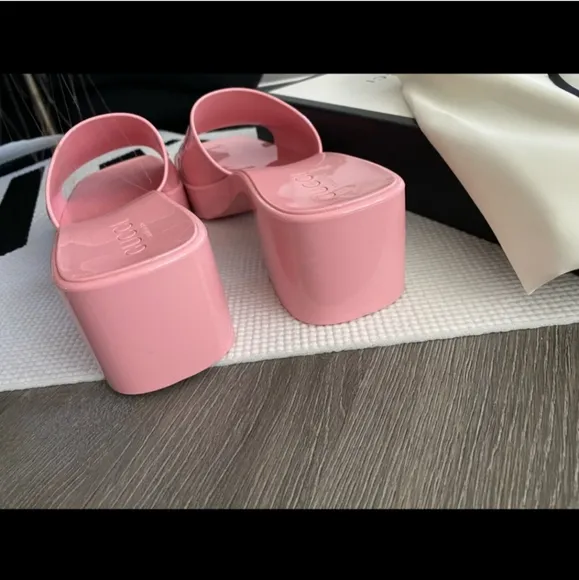 Gucci Pink Rubber Slides