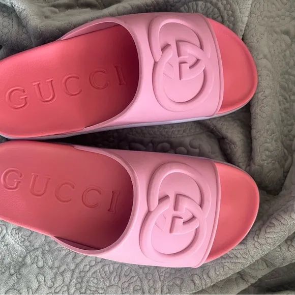 Gucci soft slippers rubber Pink
