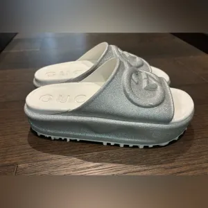 Gucci women’s Miami rubber platform slides, glitter silver, size 39