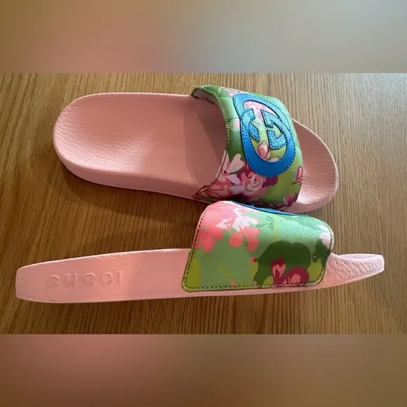 GUCCI x Ken Scott Rubber Slides