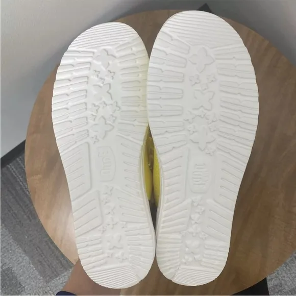 HEY DUDE SpongeBob SquarePants Loafers