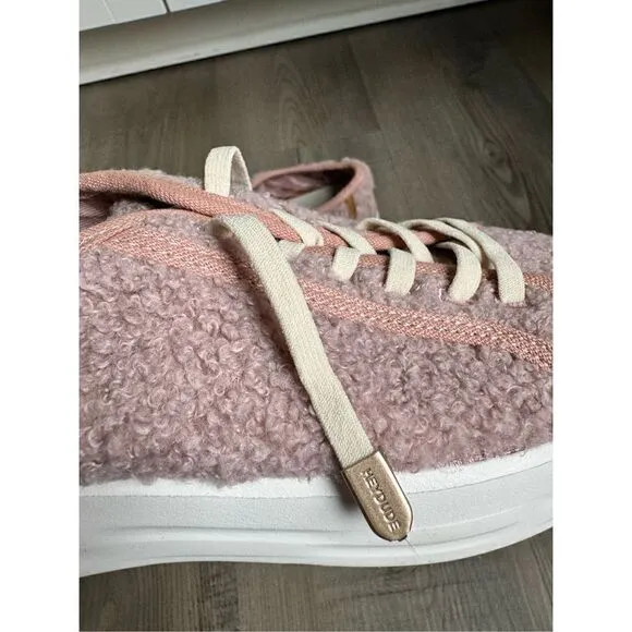 Hey Dude Karina Sherpa Slip On Fashion Sneakers Women’s Size 5 Brand New