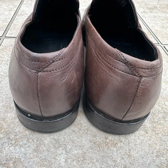 HUGO BOSS Men's Brown Leather Loafers