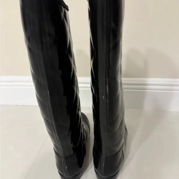 HUNTER High Gloss Quilted Waterproof Black Regent Savoy Rain Boots Size 8