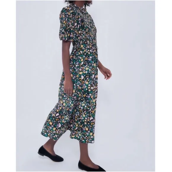 HYACINTH HOUSE Black Multi Floral Smocked Samantha Midi Dress XXL