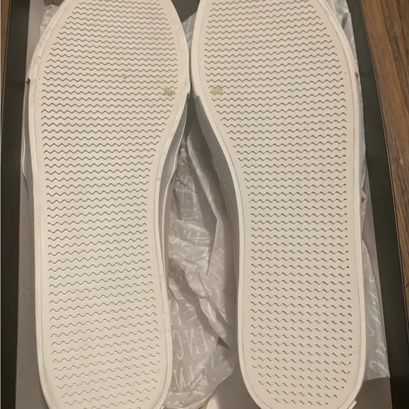 INC Sammee Slip-On Sneakers‎ New in shoebox size 9w