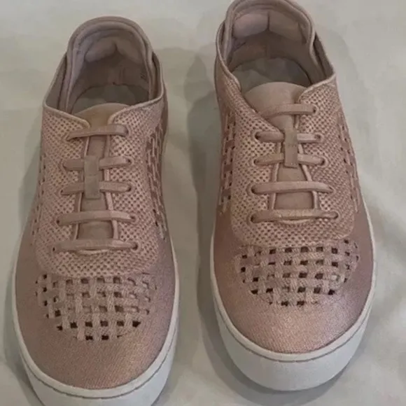 Jambu Lilac Womens Size 9 Comfort Casual Slip-on Sneaker Blush Pink NWOB