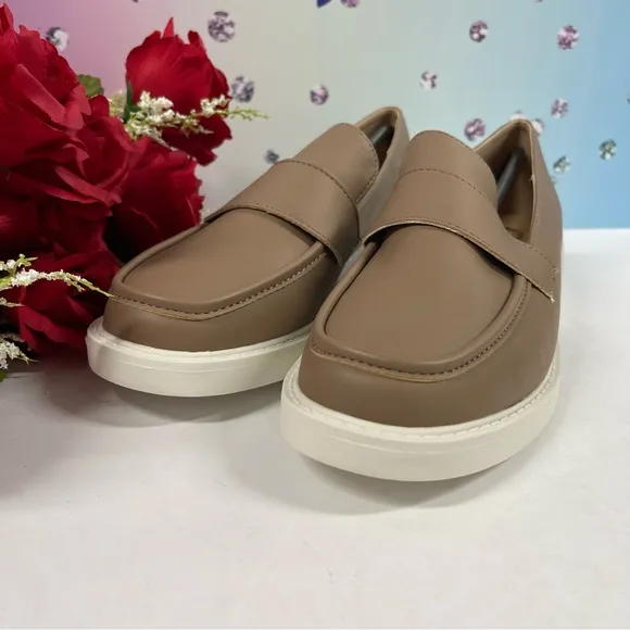 JC SAYDEE LOAFERS