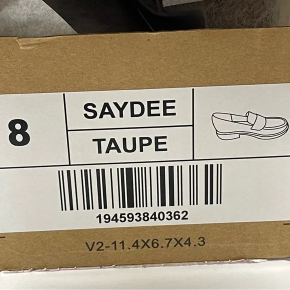 JC SAYDEE LOAFERS