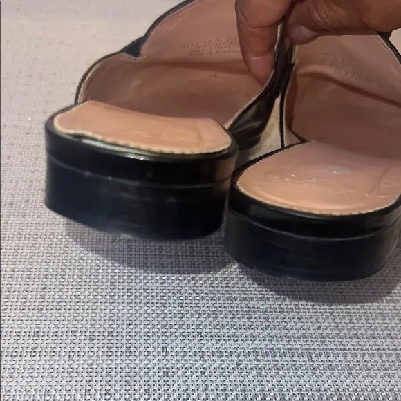 J.crew Women’s Black leather Loafers