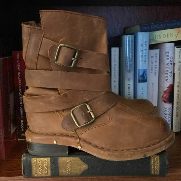 Jeffrey Campbell Brit Wrap Strap Boot - Brown Distressed Leather Women's Size 6