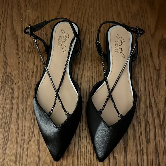 Jewel Badgley Mischka Alanna Black Rhinestone Strap Ballet Flats Size 5